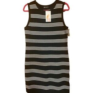 Women’s Medium Knit Striped Body-Con Maxi Dress Black White side slits Summer